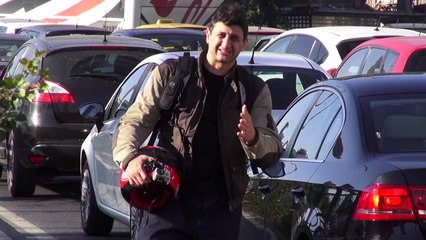 Trafikte Motosiklet - ENG Subtitle, Scooter Riding in Istanbul