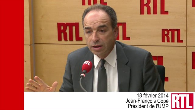Tous à poil : Jean-François Copé dénonce les insultes des ministres à son égard