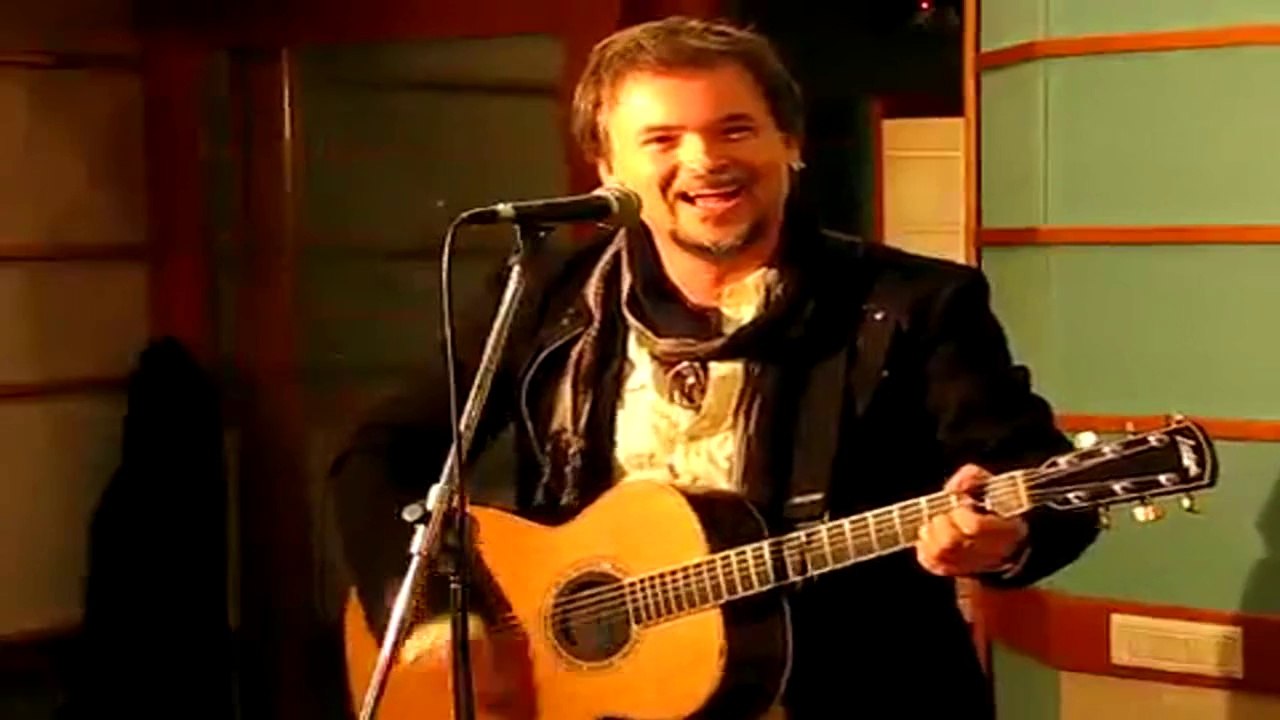 Gibonni ... Krivu san pismu poceo pjevat ,cekaj  :) :)