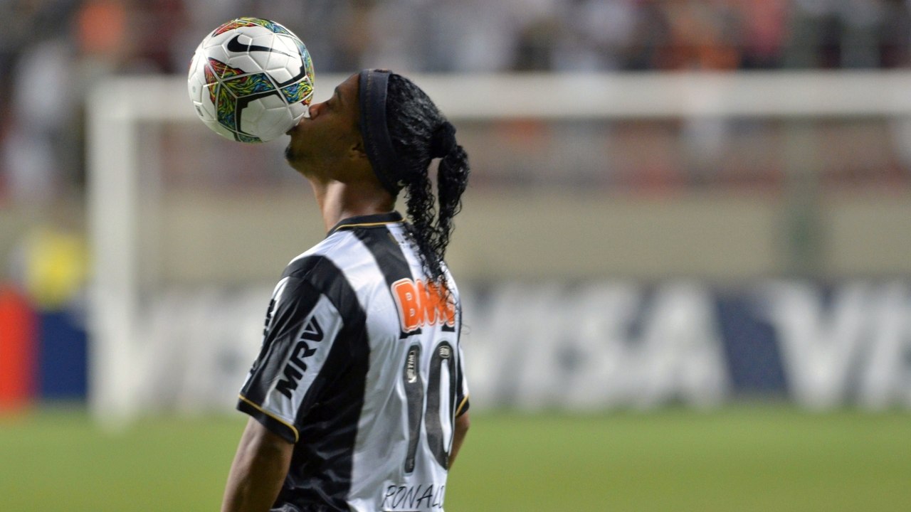 La dernière provocation de Ronaldinho !