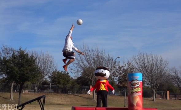 Les plus gros tricks de Ping Pong jamais vus!!!