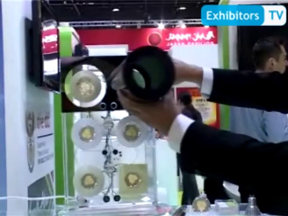 World's 1st LED Light that works With & Without Electricity by GECO (Exhibitors TV at WFES 2014)