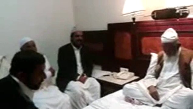 Dr Sahibzada Pir Sajid ur Rahman Sahib (Mehfil e Naat in Madina Shareef) 14/1/14