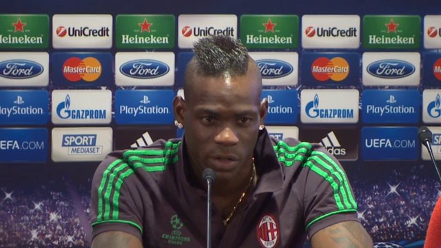 Balotelli: El fútbol es diferente en Italia