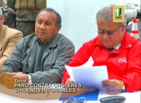 En la Ciudad Heroica, transportistas de ruta Tacna – Arica acatan paro de 24 horas en contra de choferes chilenos informales.