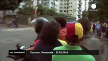 Venezuela: opposition politician freed from police by protesters