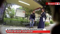 Otobüs durağına gelenler şaşırıp kaldı