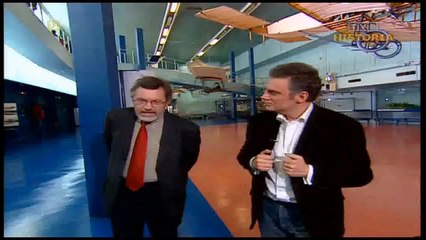 Muzeum Lotnictwa Le Bourget - TVP Historia