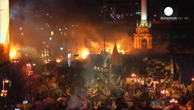 Ukraine: Police and protesters die in latest Kyiv clashes