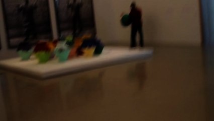 Video shows man destroying $1 million vase