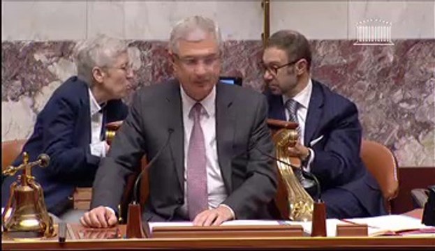 ARTISANAT, COMMERCE ET TRÈS PETITES ENTREPRISES (vote solennel) - Mardi 18 Février 2014