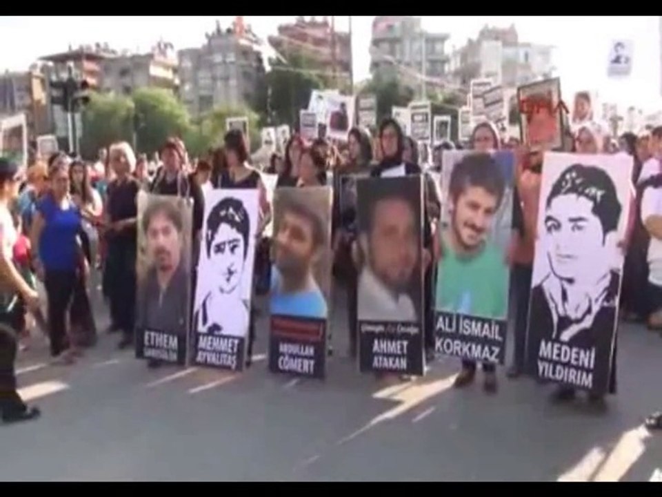 Halkın Ekmeği - Bertolt Brecht / Yiğit Tuncay