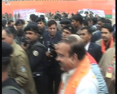 Anna Hazare to announce support to Mamata Banerjee