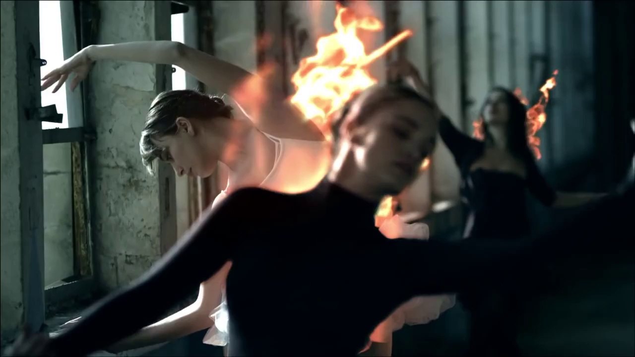 maNga - Fly To Stay Alive