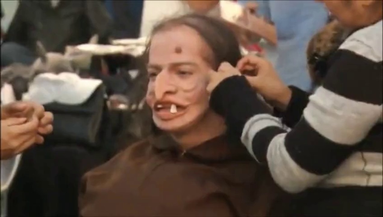 Axel Mares - Proceso de Caracterización Lonje Moco