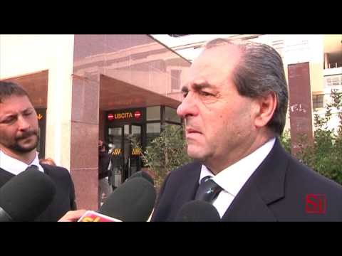 Napoli - Compravendita, Di Pietro: Berlusconi vuole prescrizione (17.02.14)