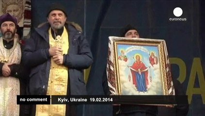 Kiev burns in worst clashes since Ukraine's independence