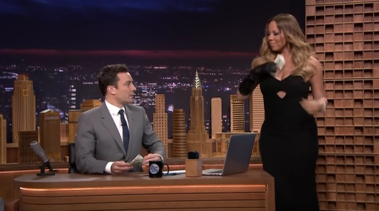 Jimmy Fallon fait cracher 100$ à Mariah Carey et Lady Gaga - ZAPPING PEOPLE DU 19/02/2014