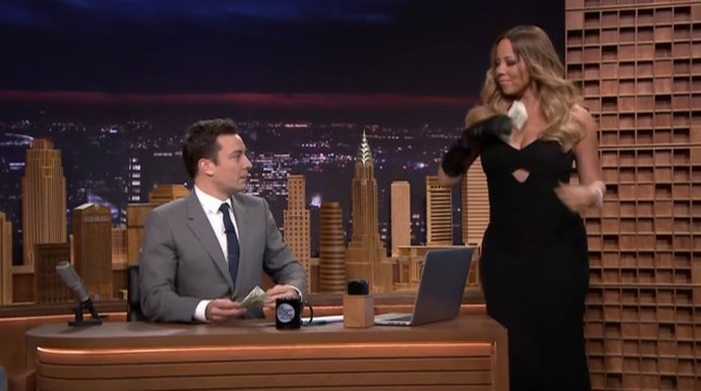 Jimmy Fallon fait cracher 100$ à Mariah Carey et Lady Gaga - ZAPPING PEOPLE DU 19/02/2014