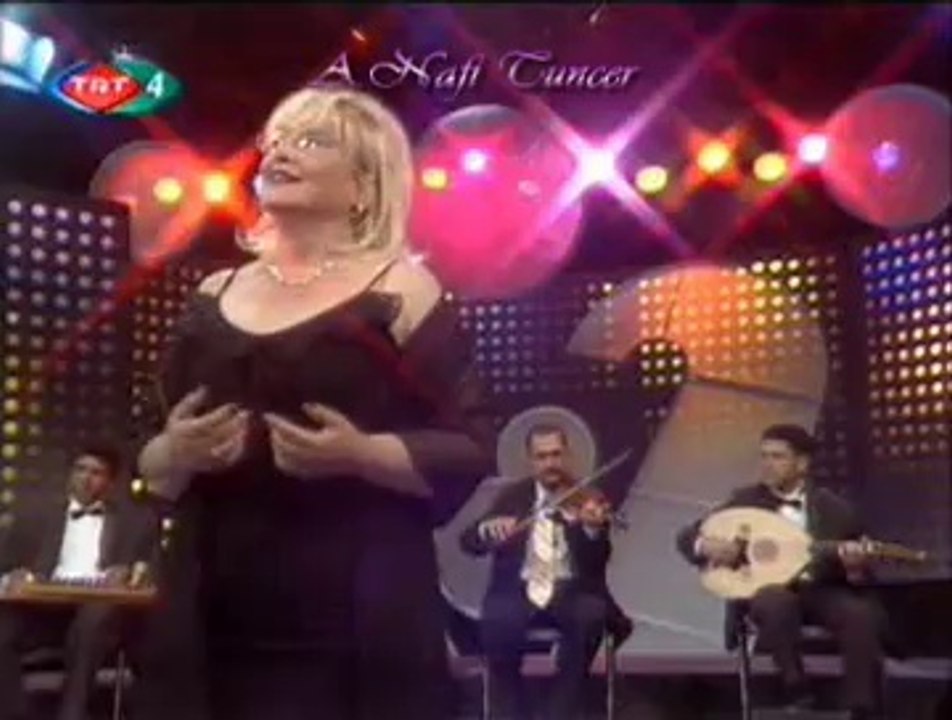 Firdevs TEZCANLI-Yalan Değil Pek Kolay Olmayacak Unutmak