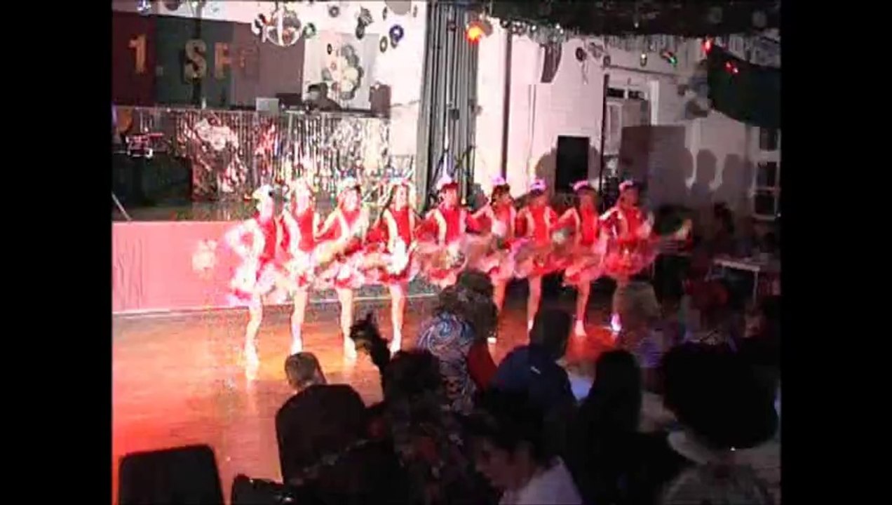 The sg's einmarsch garde "knock on wood"