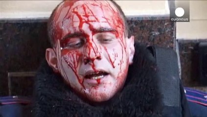 Ukrainian police held in check pay with lives