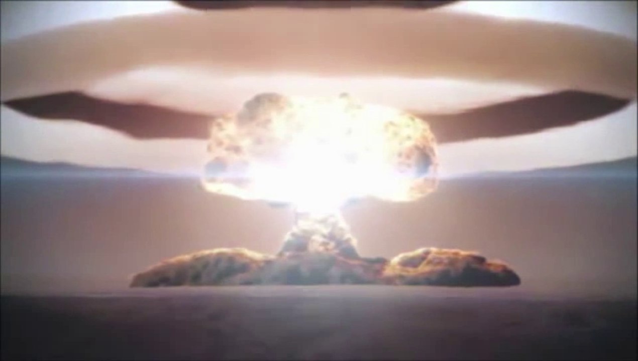 Richard Wagner's  Ritt der Walküren als Anti Kriegs Video