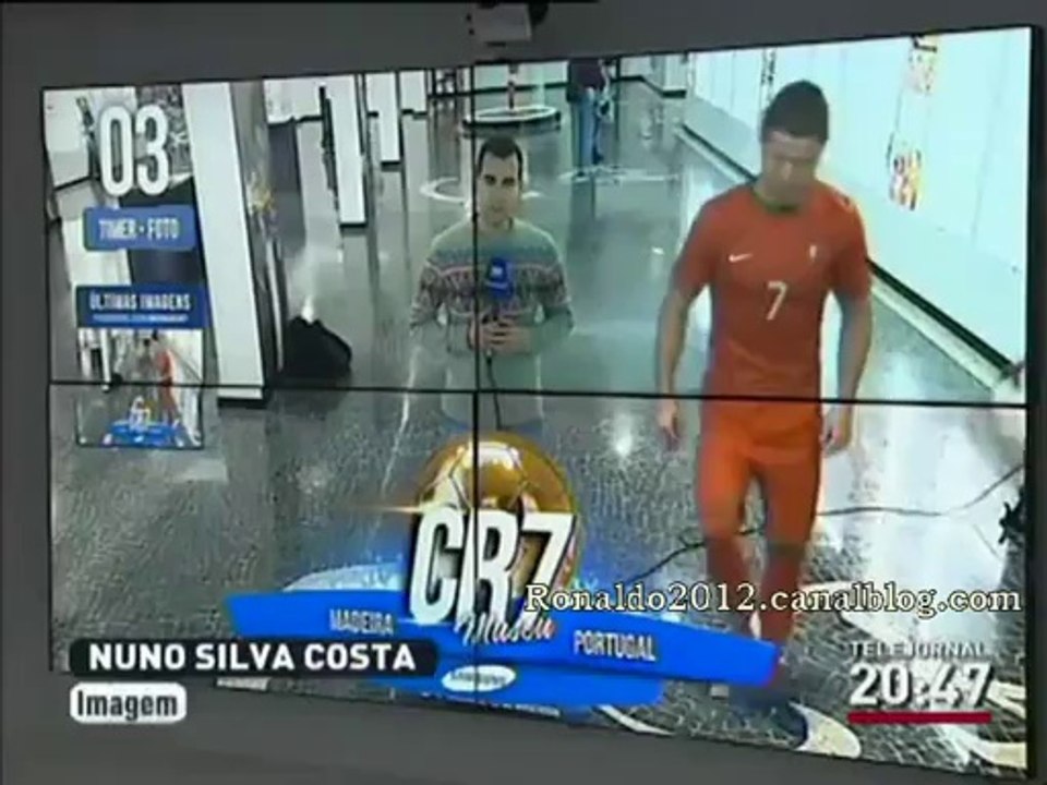 take a picture with Cristiano Ronaldo to real-time