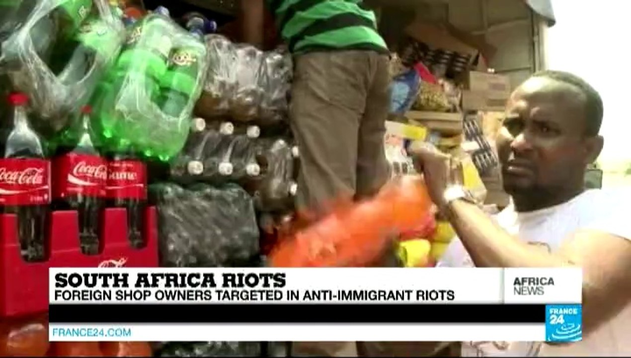 Africa News - Migrants flee xenophobic backlash in South African town