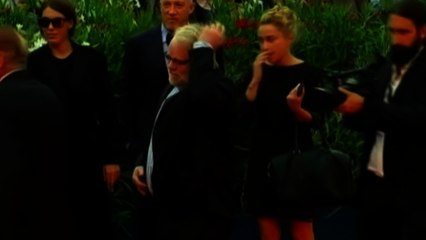 Philip Seymour Hoffman's will; Milan Fashion Week