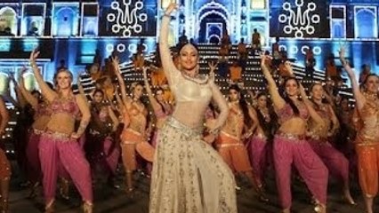 Toh Radha Nachegi Item Song | Sonakshi Sinha As Sexy Radha | Tevar Movie