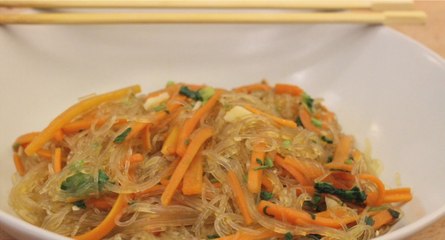 Download Video: Recette de Carottes sautées aux vermicelles- 750 Grammes