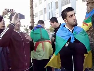 Sit in devant le siege de la wilaya de V'GAÏETH