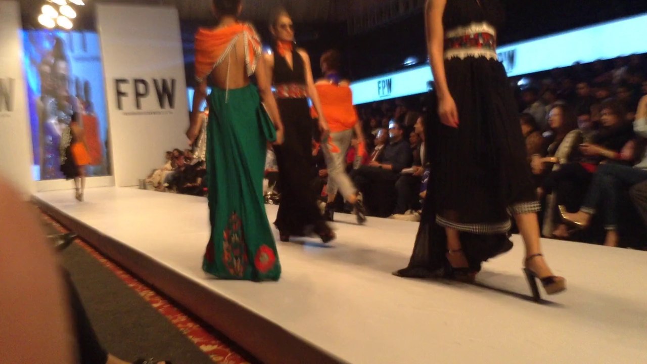 Fashion Pakistan Week 6 - S/S 2014 - FPW6 - Designer Zainab Chottani