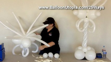 How to Make a Fancy Centerpiece From Balloons