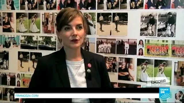 ENCORE - David Bowie dominates Brit Awards…from a distance