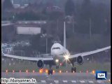 Scariest landing, Plane wobbles in extreme winds at Birmingham Airport