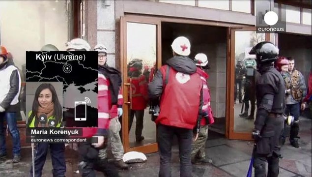 Euronews correspondent: 'Near one of the hotels close to Independence Square, we have filmed 10 dead bodies'
