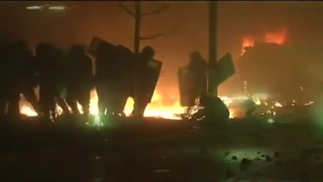 Emeutes ultra-violentes en Ukraine : 20 morts!