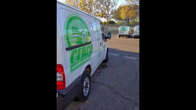 Alquiler furgonetas, Grupo 2, 6,5m3 de carga, Cerca Alquiler De Furgonetas