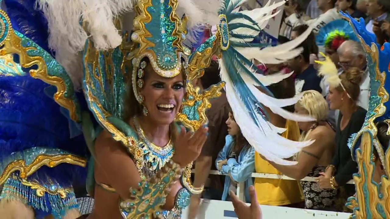 Feathers and sequins for Argentina's biggest carnival