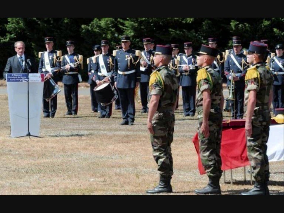 Hommage aux militaires Français