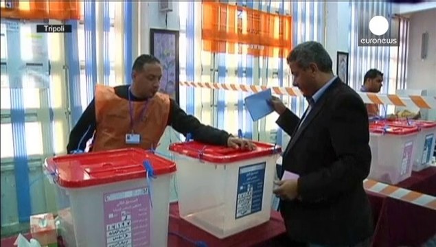 Libyans vote for constitution body in move towards democracy