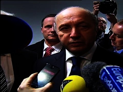 Ukraine: ll n'y a pas encore de solution selon Laurent Fabius - 20/02