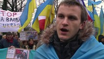 Paris: rassemblement de soutien aux manifestants en Ukraine