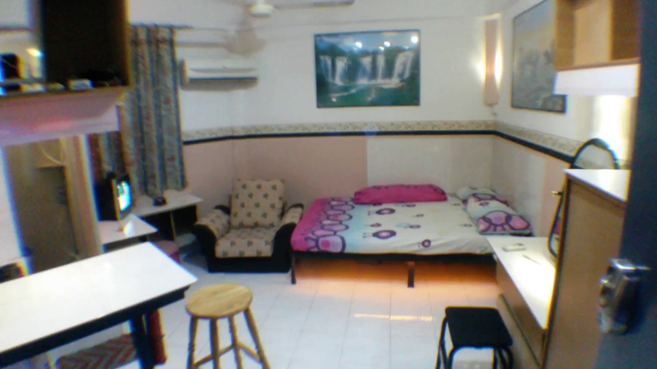 R3.1A dec 2013 room to Let