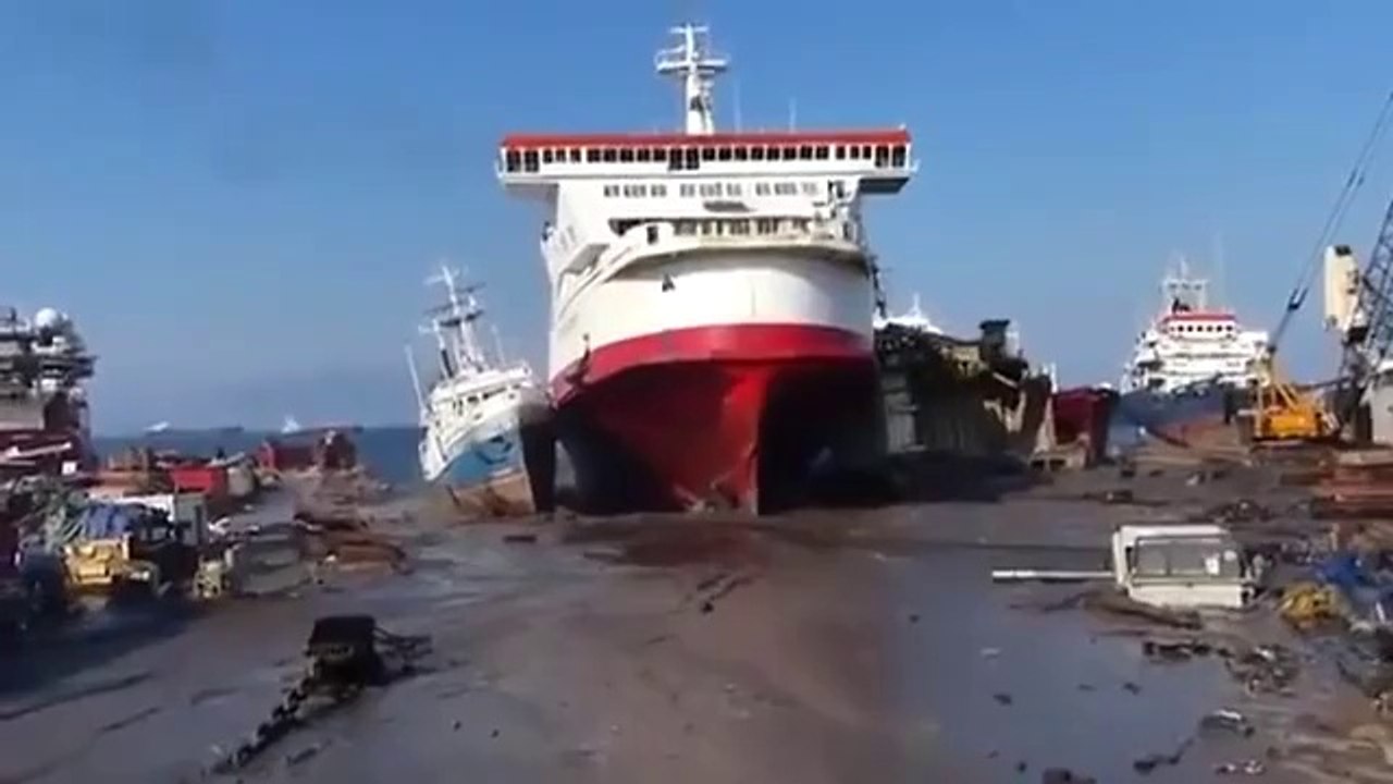 Park Your Ship Like This