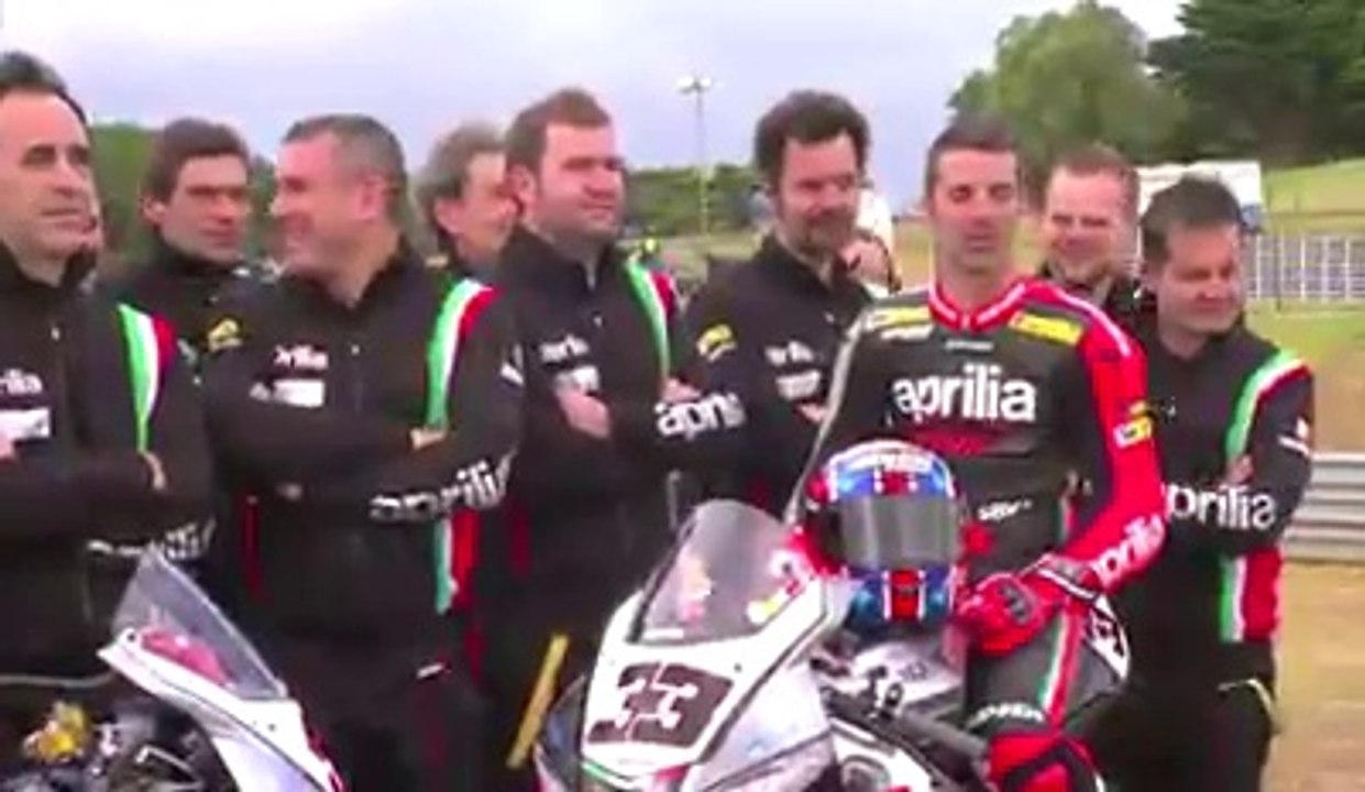 627971136001_3231556053001_Aprilia-Presentazione-Australia