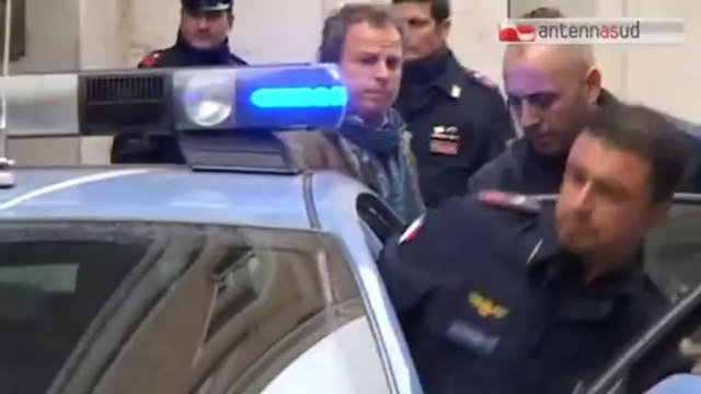 TG 20.02.14 Spara contro agenti della polizia al San Paolo, arrestato pregiudicato
