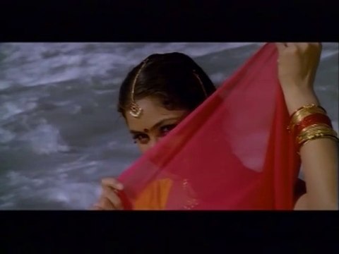 Chinna Chinna Kiliye - Prashant & Simran - Kannethirey Thondrinal